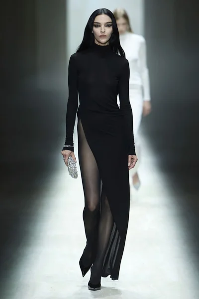 Look 81